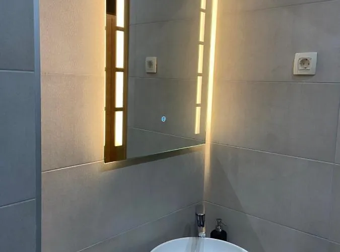 White- Pekovic * 兹拉蒂博尔